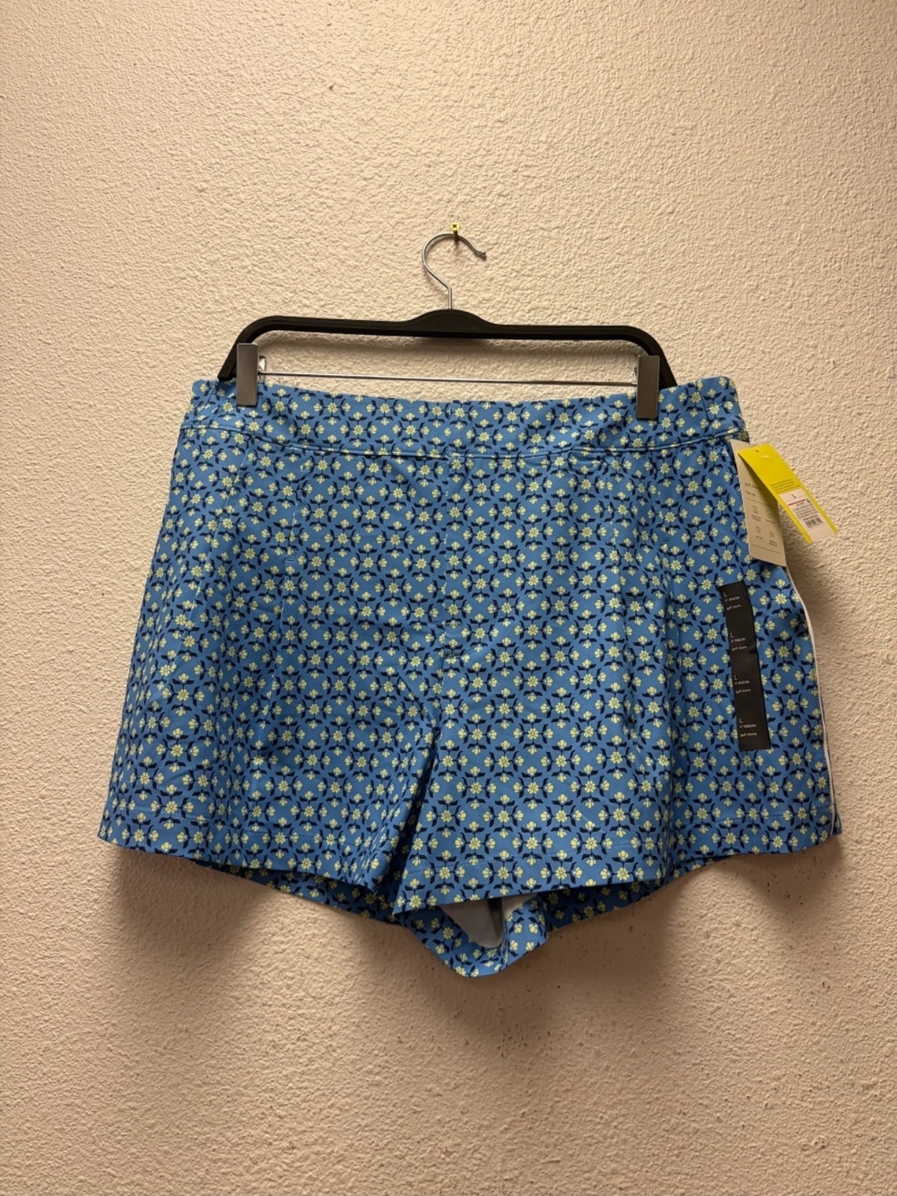 Womens Golf Shorts Size Large #780